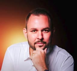 Photo of Gustavo Dias